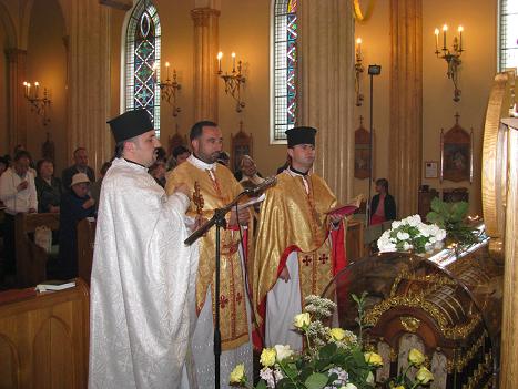 Византийская Литургия перед мощами святой Терезы